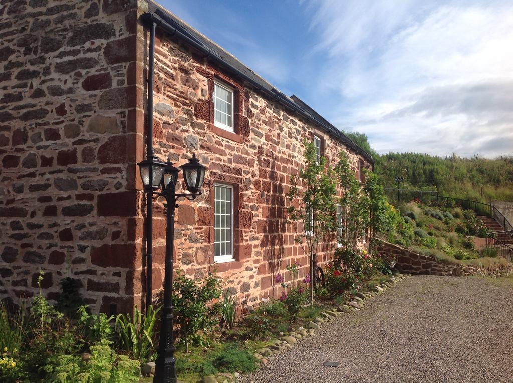 Mill Of Nethermill Holidays Pennan 외부 사진